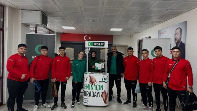 Tokat’ta Dev Şampiyonada Yeşilay’dan Anlamlı Bilgilendirme