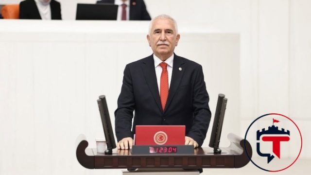 CHP Tokat Milletvekili Kadim Durmaz’dan Kırsala Müjde: Tarımda Çalışan Kadın ve Gençlere 10 Yıl Prim Desteği
